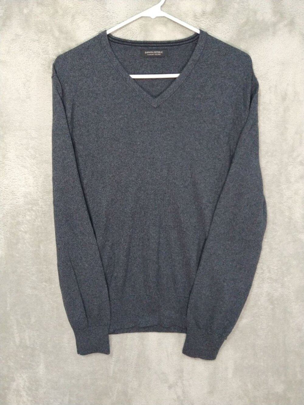 Banana Republic Sweater Mens Medium Gray Luxury Blend Silk Cashmere V Neck